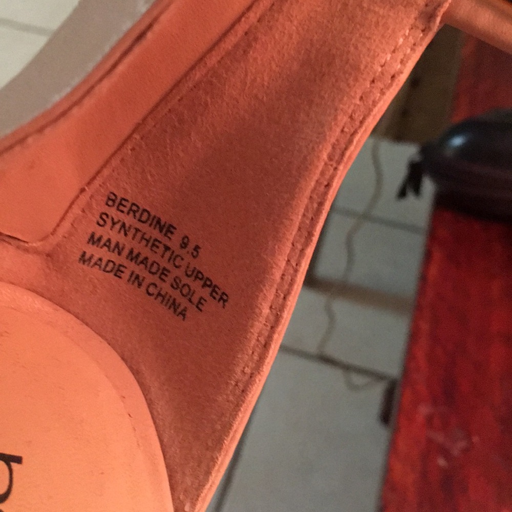 Bebe heels - Picture 2 of 4